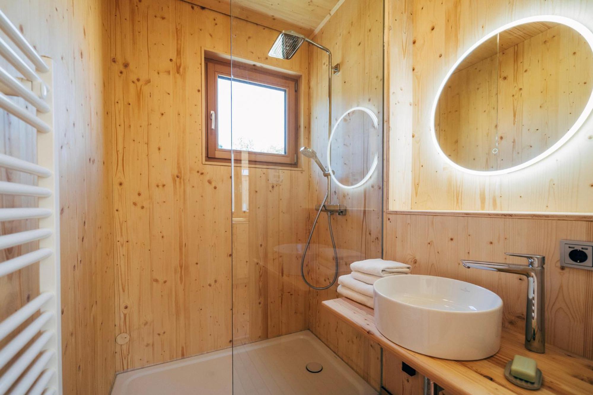 Eco Lodges Millstaetter See Dobriach Exterior photo